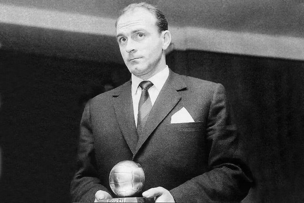 Alfredo Di Stéfano 1st ballon d'or- Top 10 Youngest Ballon d’Or Winners