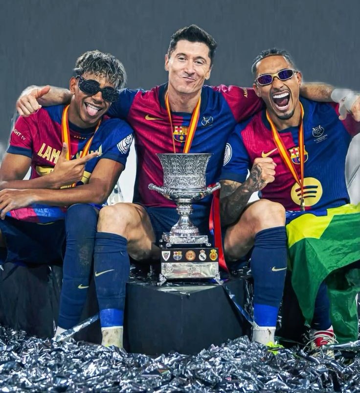 Lewa with Yamal & Raphina